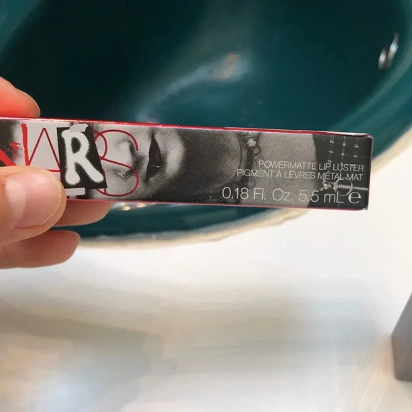 NIB NARS POWERMATTE LIP LUSTER - Picture 2 of 6
